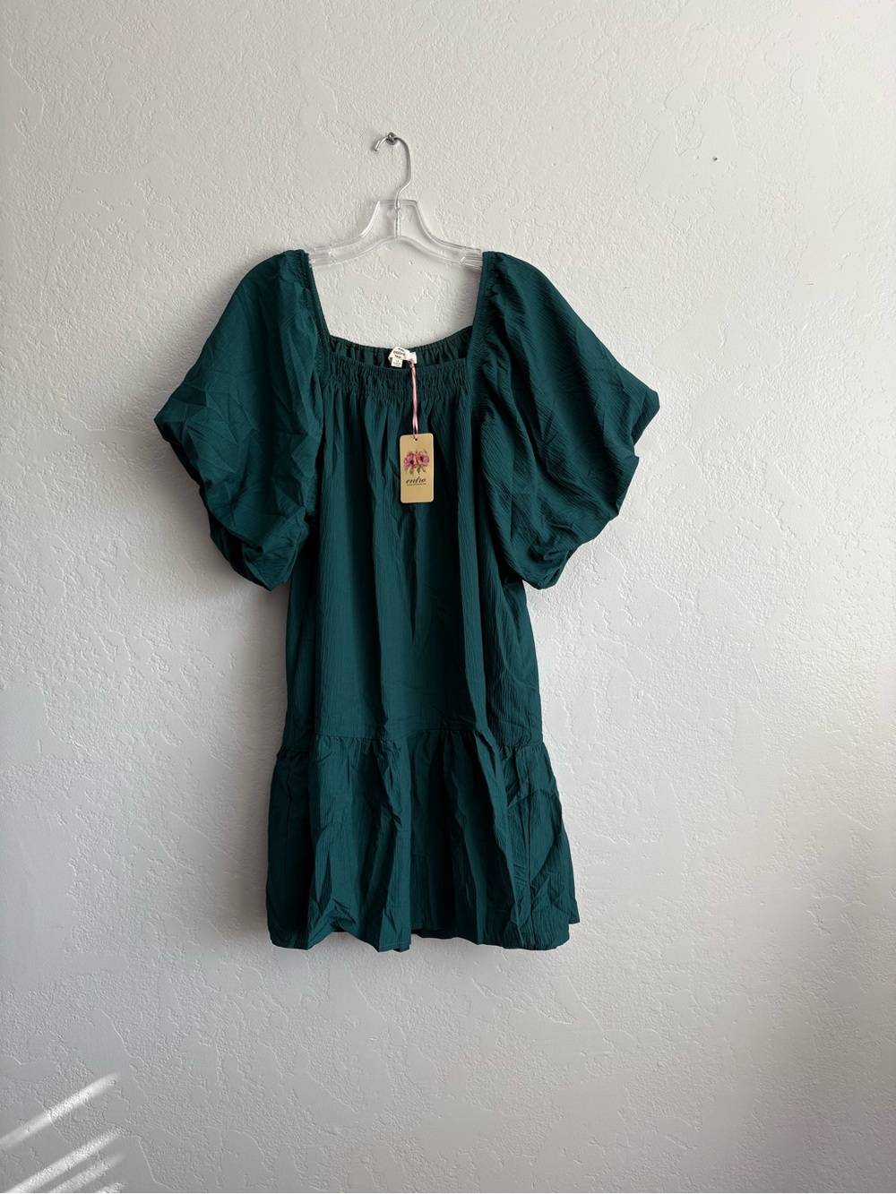 ❤️NEW entro Women’s Emerald Green Puff-Sleeve Dress